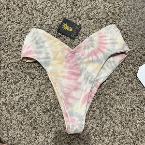 NWT Skatie Melly Loveland bottoms